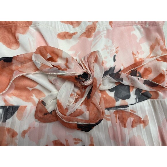 Maurices Floral Dress Women’s S Small White Empire Waist Pleated Knee Length NWT - Picture 12 of 13